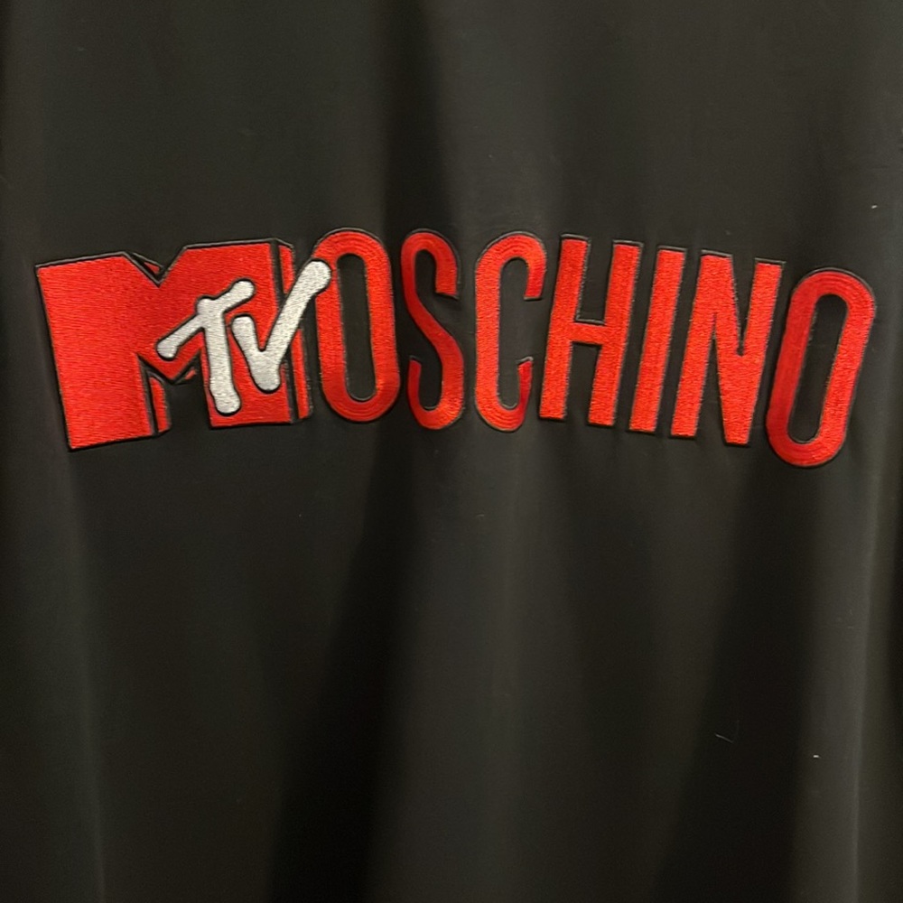 Moschino x HM sweater dress. - Picture 5 of 5